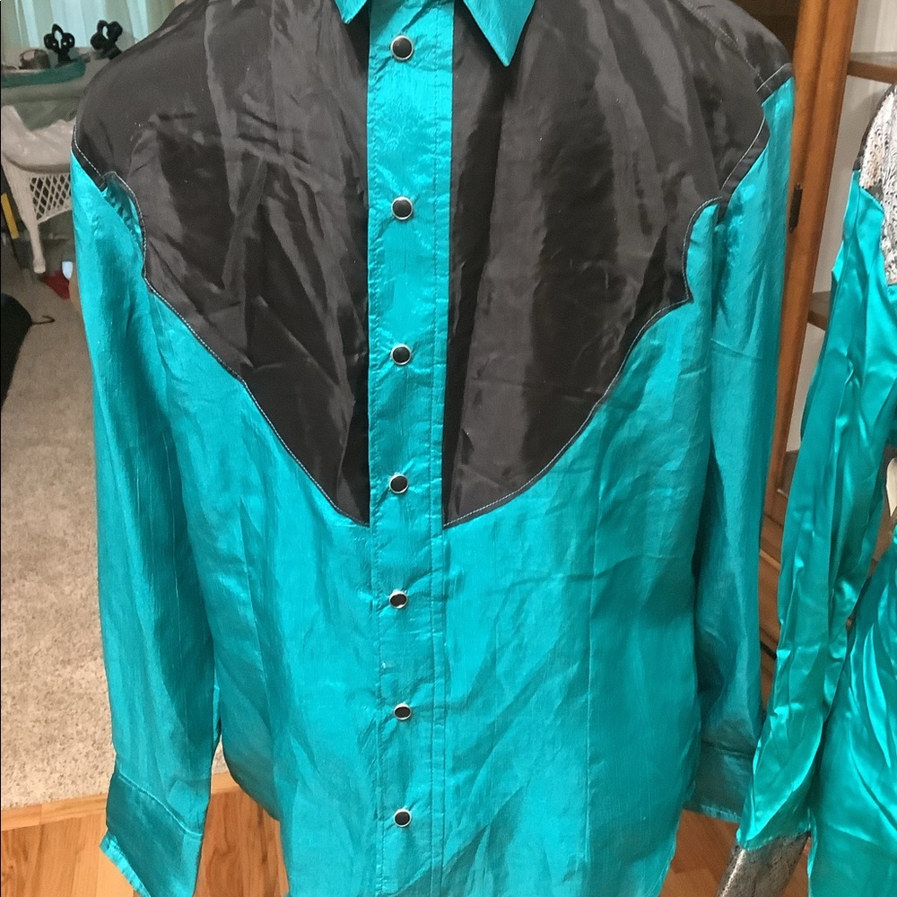 NWOT BLACK/TEAL MANS WESTERN SHIRT